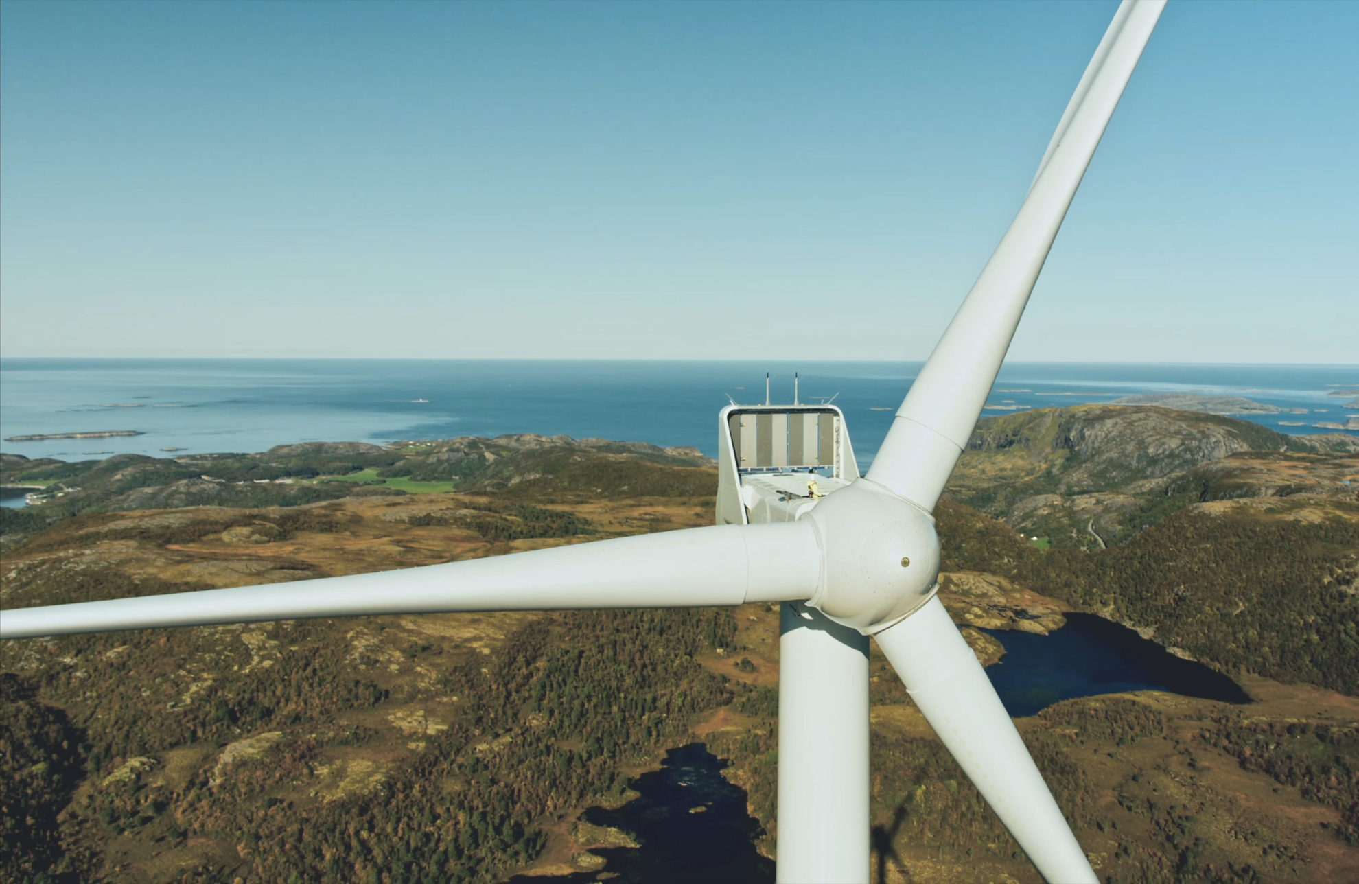 Acquisition of a stake in one of the largest wind farms in Europe by investors advised by EIP