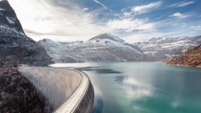 St. Gallen Business Review: Investing in the Infrastructure Asset Class - desktop